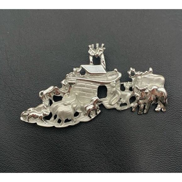Vintage AJC Noah's Ark Brooch Silver Tone Signed Pin - Picture 1 of 5